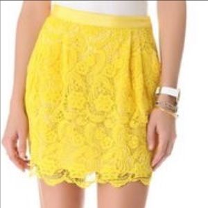 Club Monaco Yellow Lace Mini Skirt 4